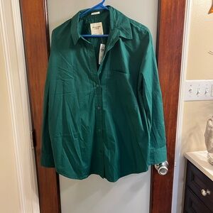 Abercrombie and Fitch Button-Up NWT